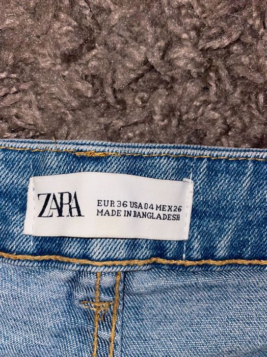 Pantaloni scurti de blug marimea 36/S ZARA