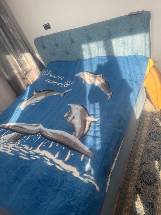 Кровать двуспальная