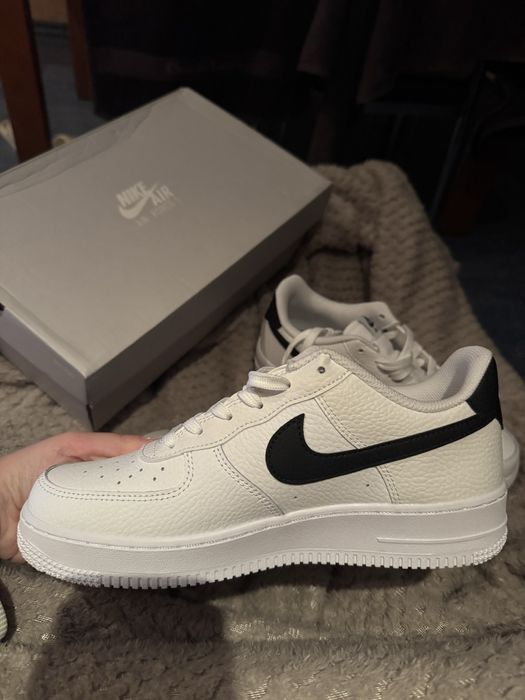 Nike Air force 1 ‘07 номер 40 бели чисто нови