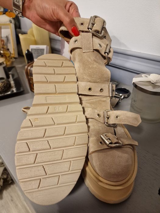 Ghete MOJA cu catarama