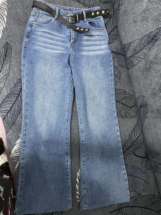 Джинсы………………………….