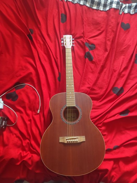 Chitara acustica Harley Benton