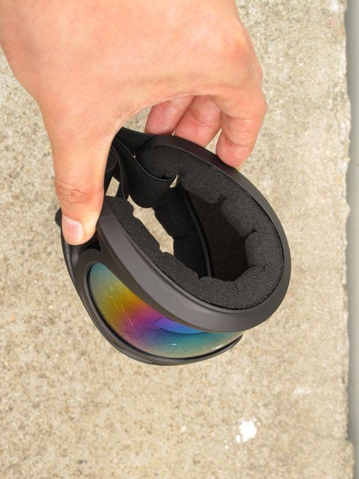 Очки солнцезащитные на резинке