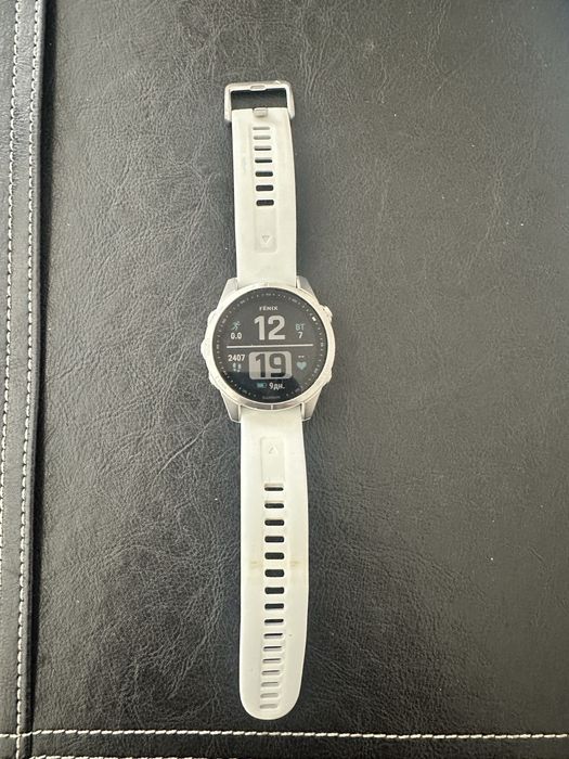 Часы Garmin Fenix 7S