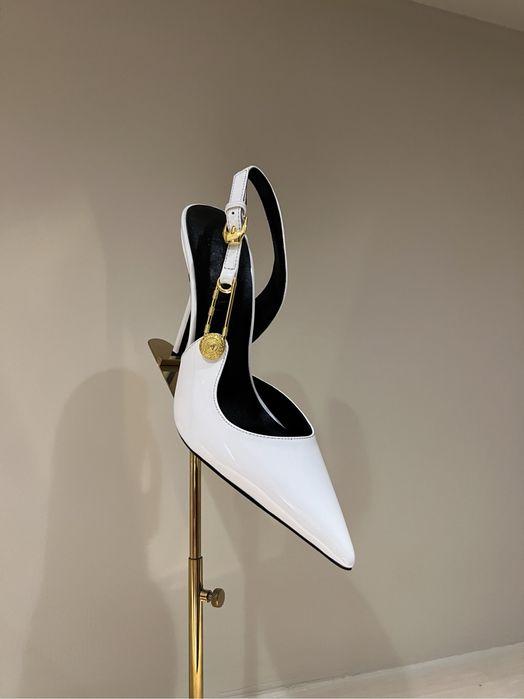 Pantofi Versace