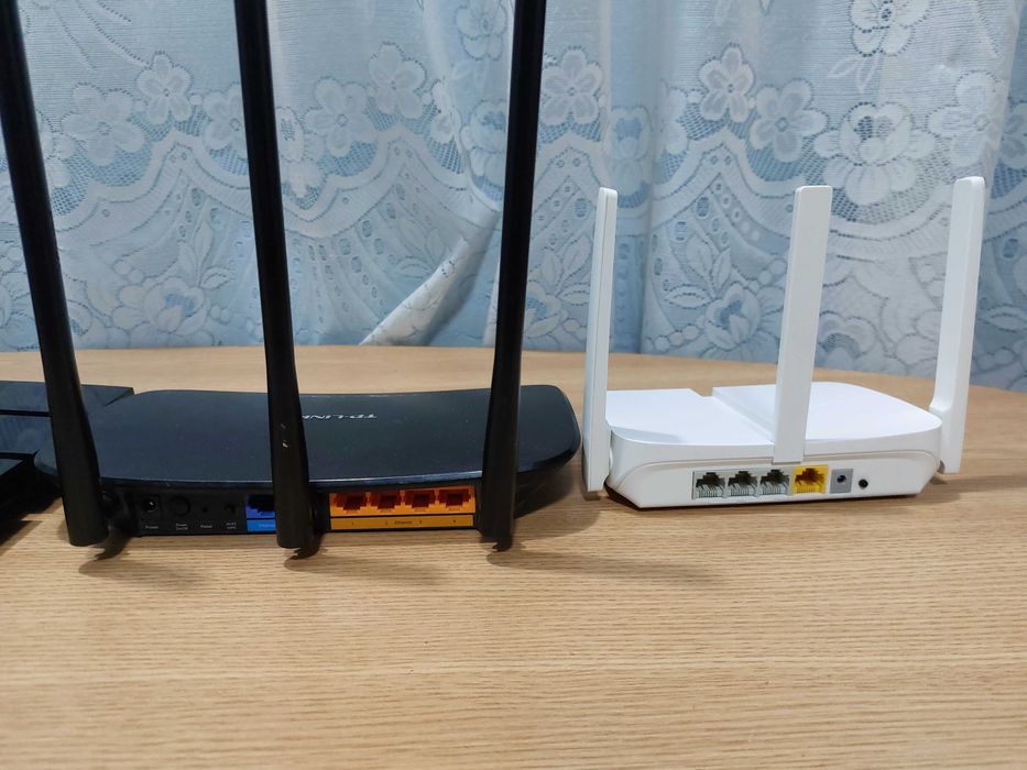 Router-profesional,detin mai multe bucati