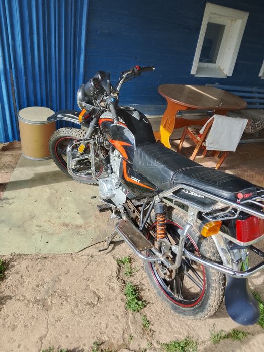 Продам мотоцикл кулагер 200