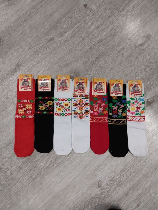 Дамски 3/4  и Детски 3/4 чорапи за народни танци