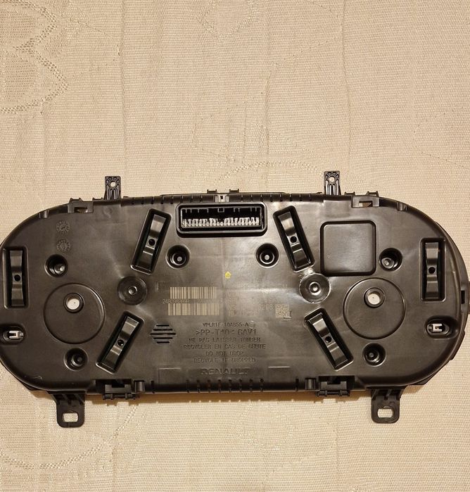 Ceasuri de bord Dacia
