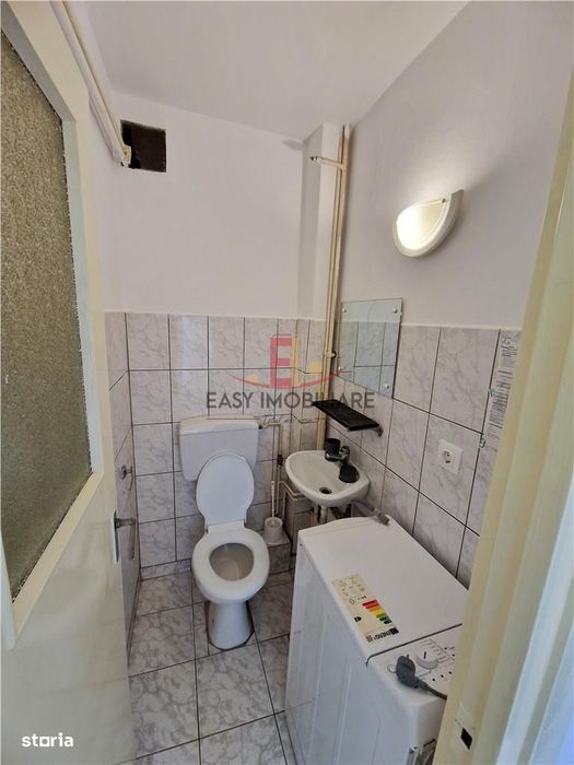 Apartament 3 camere, UMF, 2 bai,Cornisa, 2 balcoane, Targu Mures