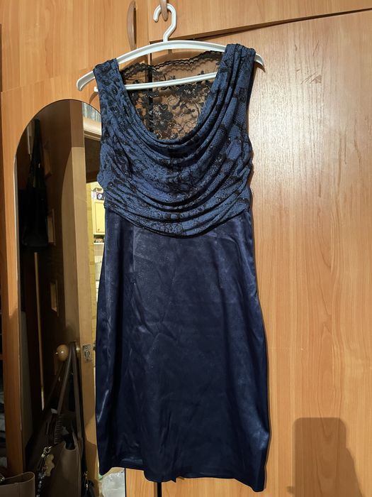 Платья , майки вечерние