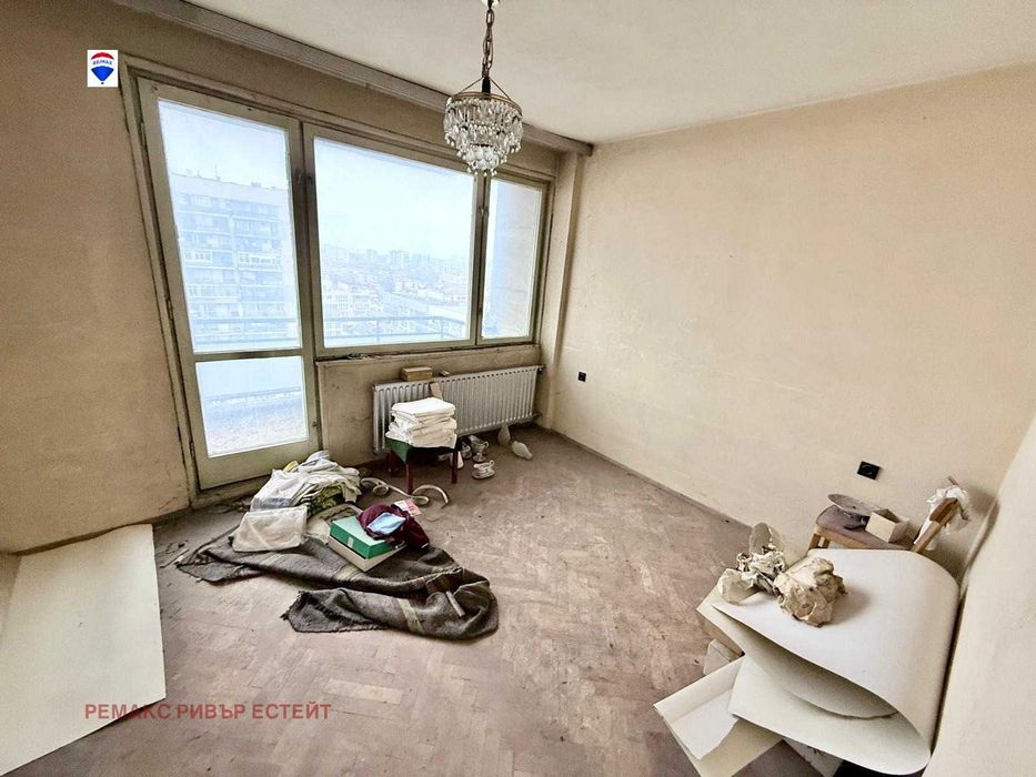 Продава се Тристаен апартамент в Русе, Широк център - 88 кв.м за 521 €/кв.м - Снимка #5