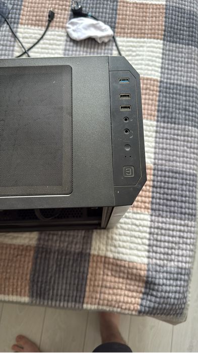 Игровой ПК (RTX 2060 Super, Intel Core I7-9700KF)