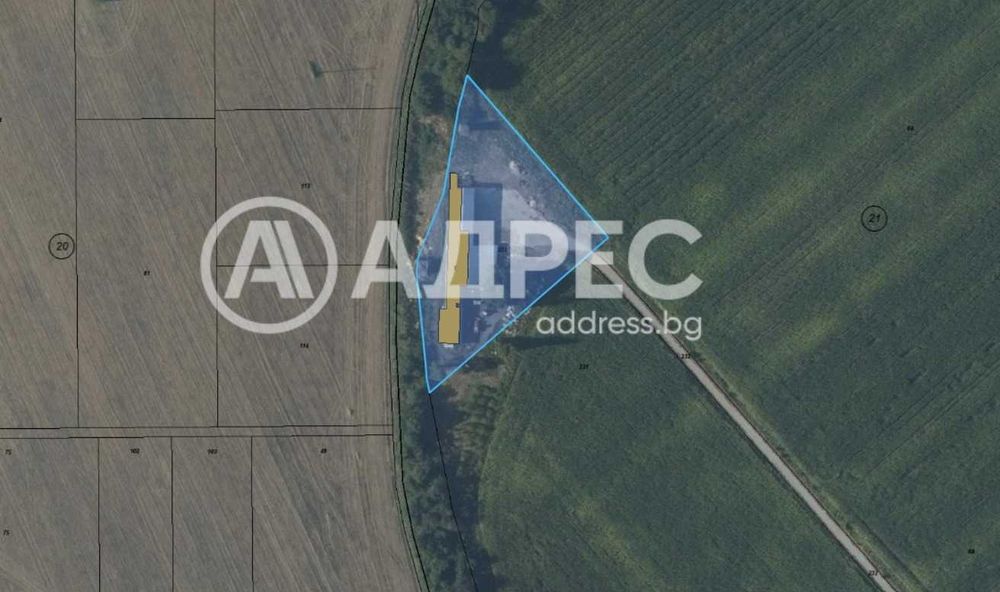 Продава се производствен имот – дърводелски цех в с. Кардам