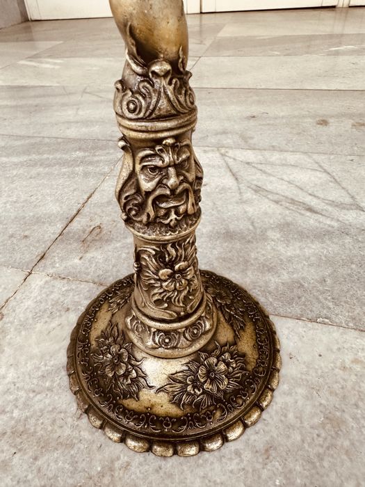 Италиански бронзови помощни масички / педестали – масивно дърво (чифт)