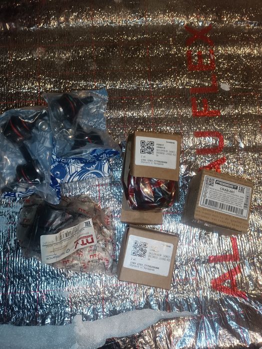 Запчасти Крайслер Вояджер Додж караван 90-95 второй кузов 3.3 ega