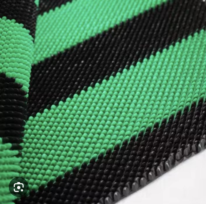 Коврик резиновый на шипах анти скольжения в рулоне