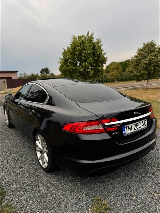JAGUAR XF 2012 — imagine 2