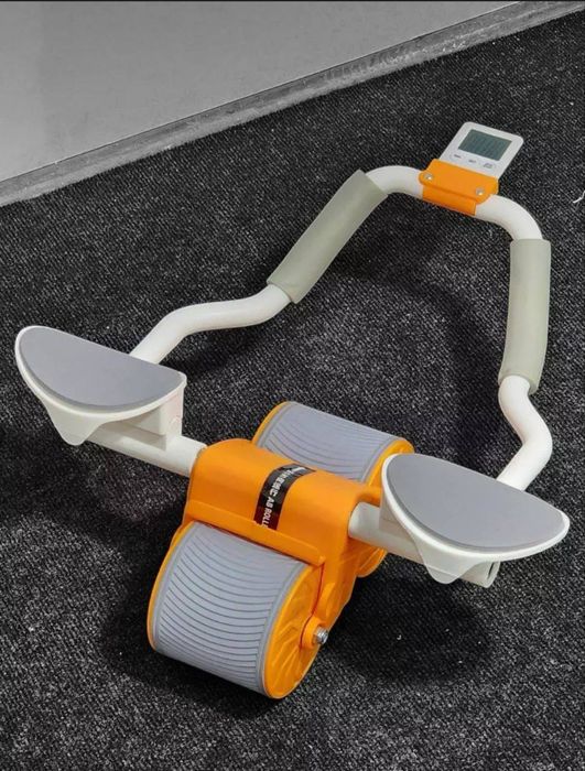 Тренажёр для пресса и спины с таймером и возвратным механизмом