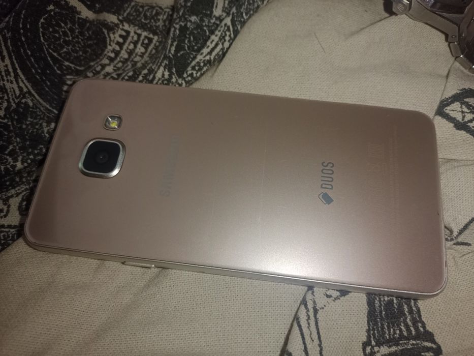 Смартфон Samsung