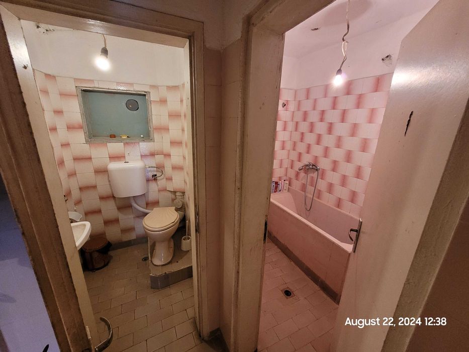 Продава се Къща в с. Старо Оряхово, Област Варна - 420 кв.м за 858 €/кв.м - Снимка #16