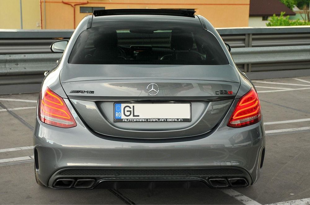 Mercedes c 63 s AMG DE VANZARE !!!