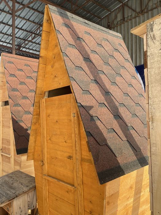 Туалеты из дерево.Материал сосна.