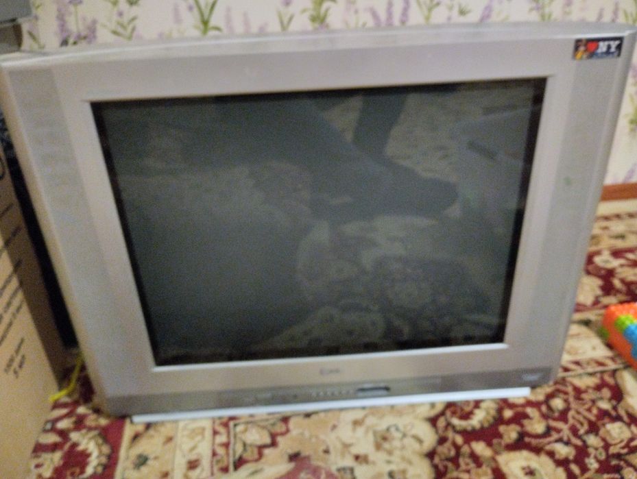 Телевизор LG TV тез арада сатылады