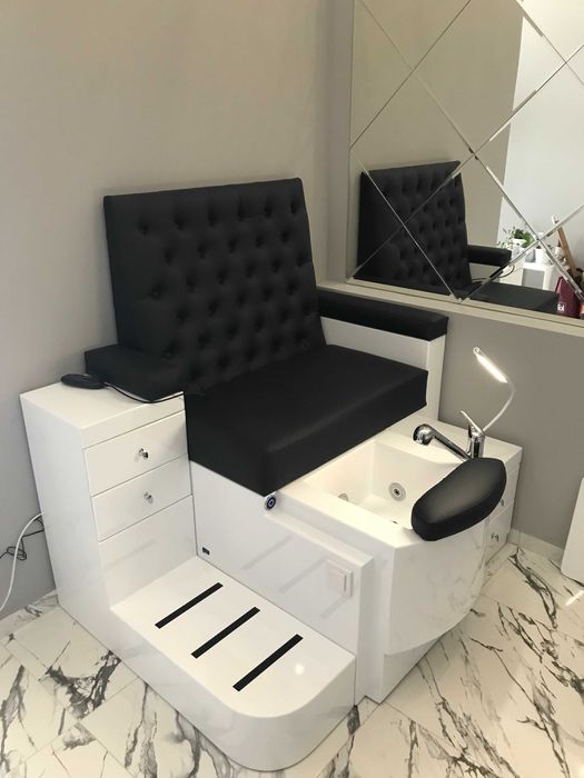 стол за педикюр  станция професионален с хидромасаж от производител