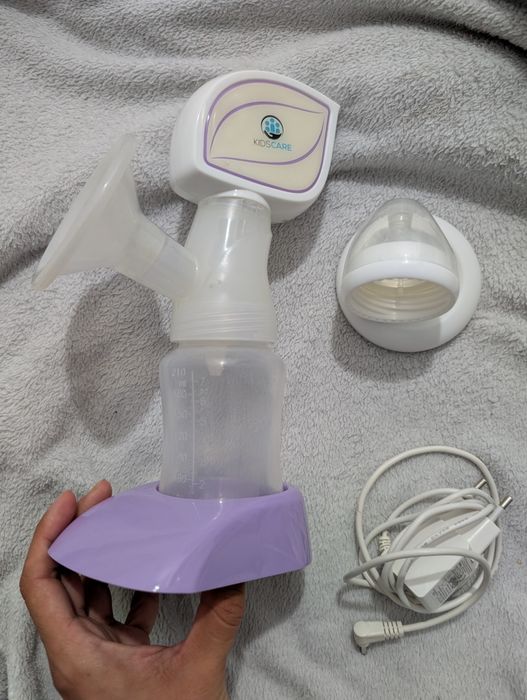 Pompă electrică sân