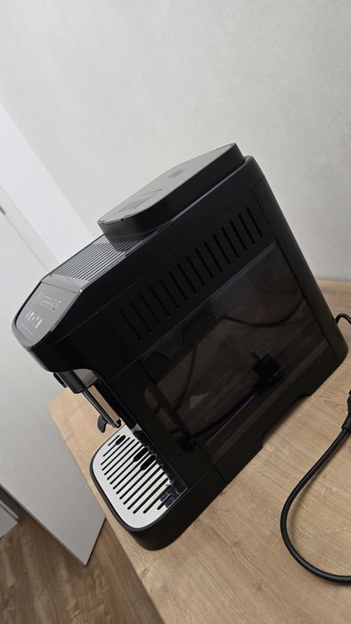 Espressor automat De’Longhi Magnifica Evo ECAM 290.61.B