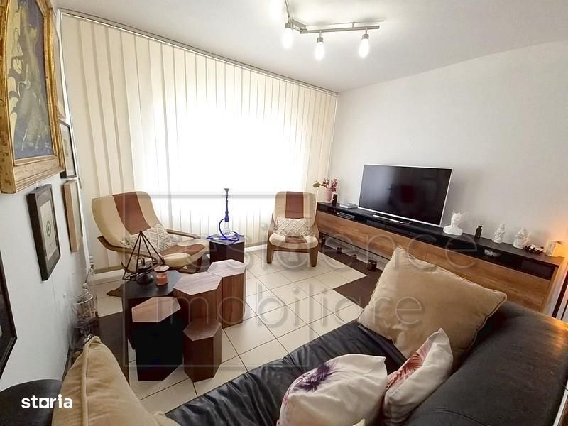 Apartament spatios 4 camere, Plopilor, zona Parcul Babes+Parcare