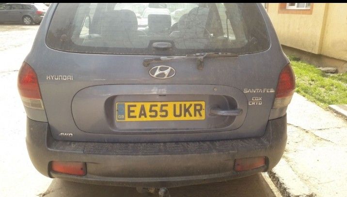 Dezmembrari Dezmembrez Hyundai Santa fe 1 si 2 motor 2.0 2.2