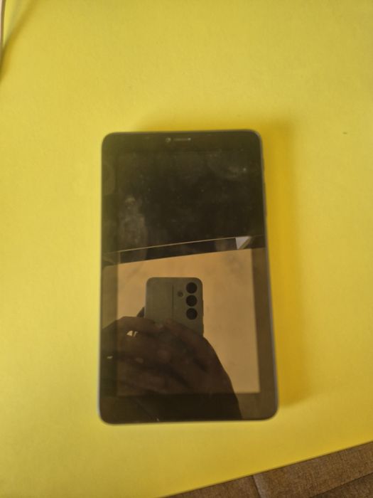 Таблет Alcatel one touch pixi 3