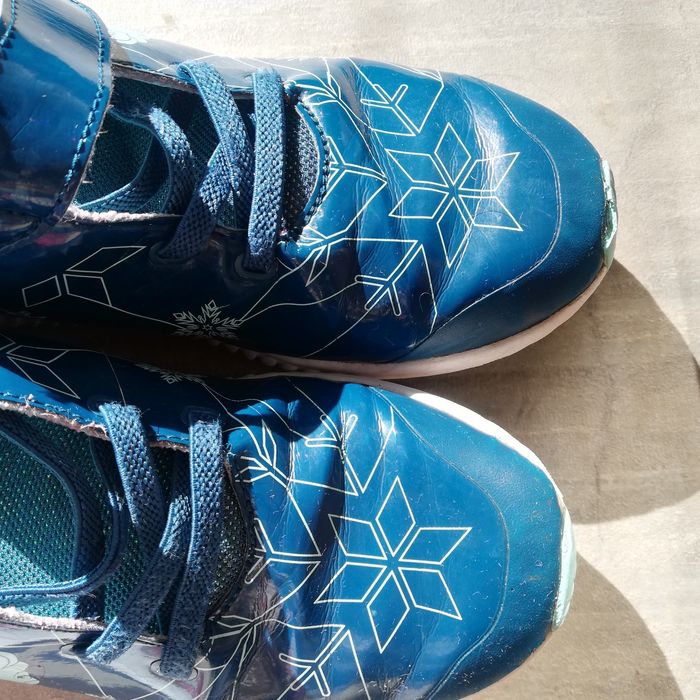 Маратонки adidas disney frozen р-р 35