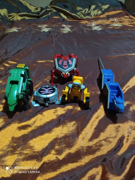 Игрушка самурай рейнджер пять в одном