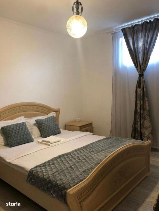 Investiție sigura, zonă excelentă–Pensiune funcțională, Str.Horea Deva