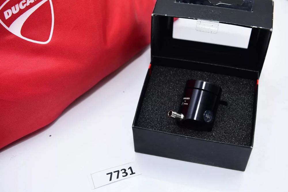 Rezervor lichid ambreiaj Ducati Rizoma | Multistrada Monster Panigale