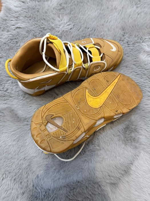 Nike uptempo camel/ gum brown