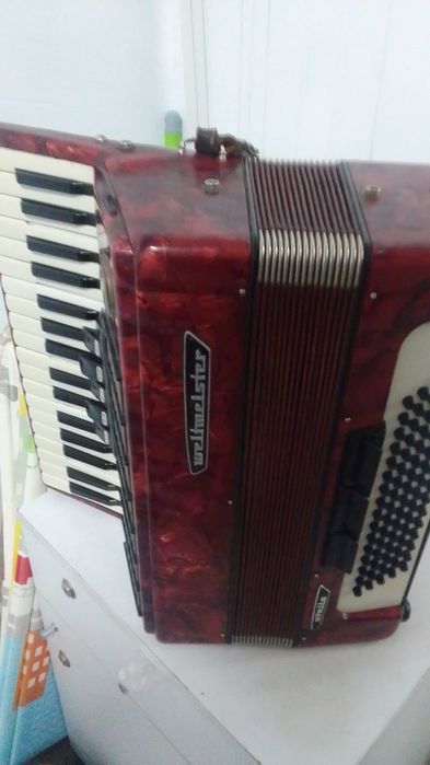 Продам Аккордеон