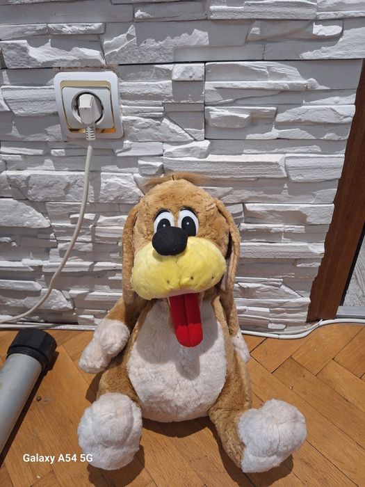 Плюшено куче и плюшено Бамби