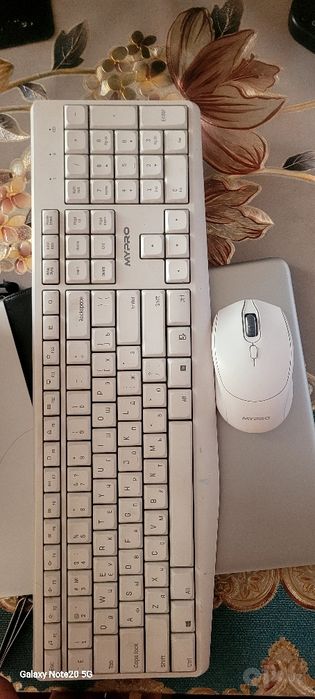 Kompyuter keys Xtech