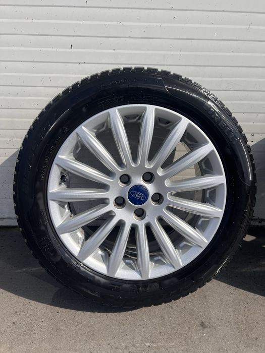 Jante FORD/Cauciucuri Pirelli M/S 215/55 r17