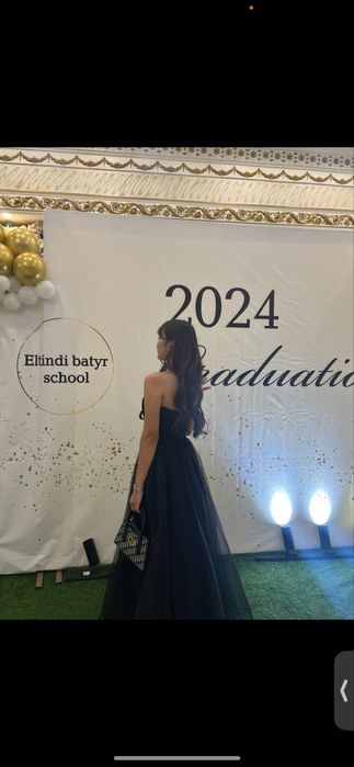 Платье на выпускной вечер