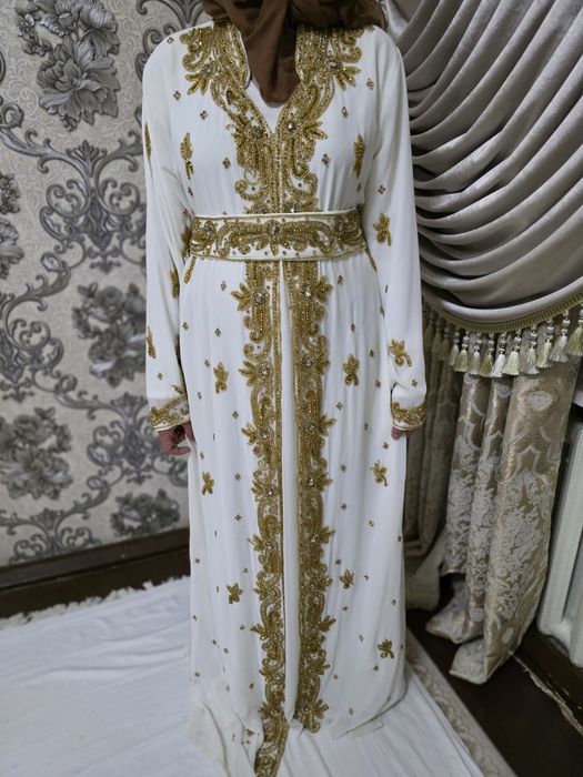 Kelin koyne abaya stilda sotiladi