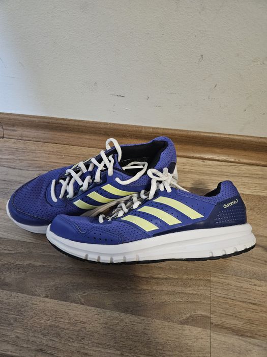 Маратонки Adidas 36н.