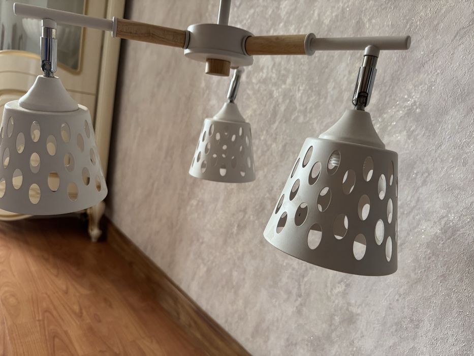 Люстра цвета «серебро», “белого цвета”