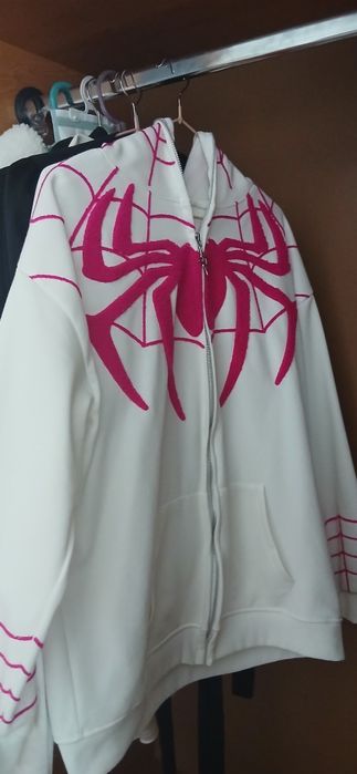 Продаю кофту поучек