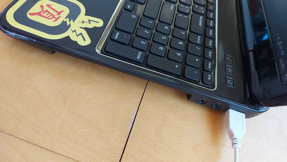 Лаптоп dell n5110 i7