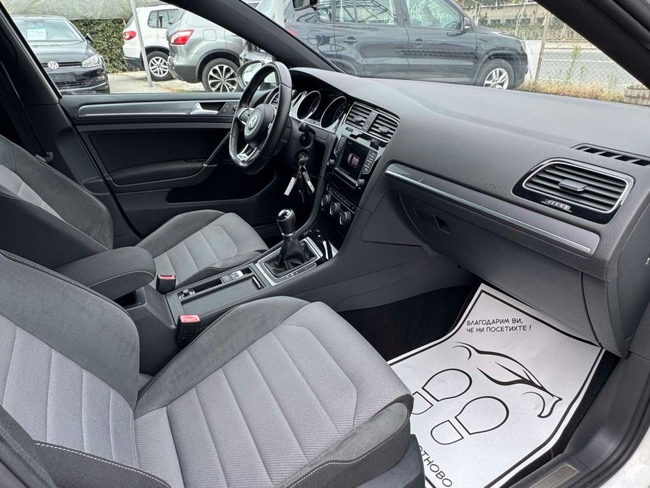 VW Golf 7 2016г 1,6TDI